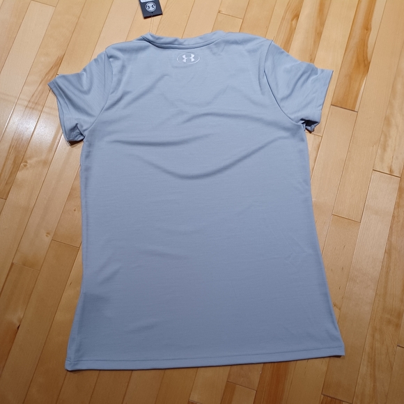 Under Armour tshirt - Picture 5 of 6
